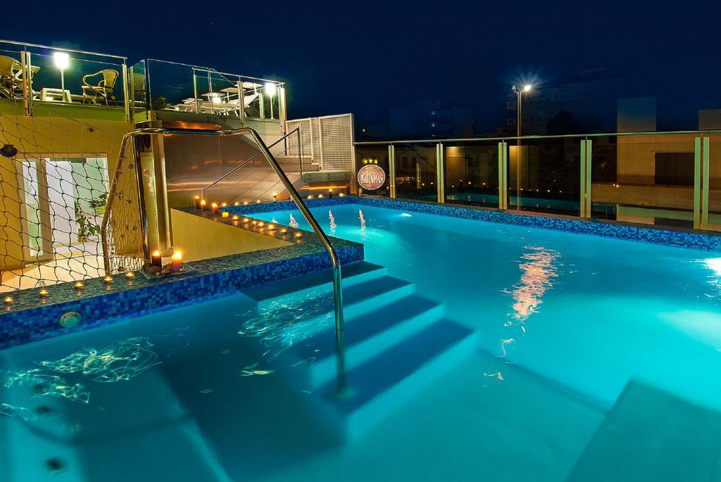 Hotel Bahamas Lido Di Savio Eksteriør billede